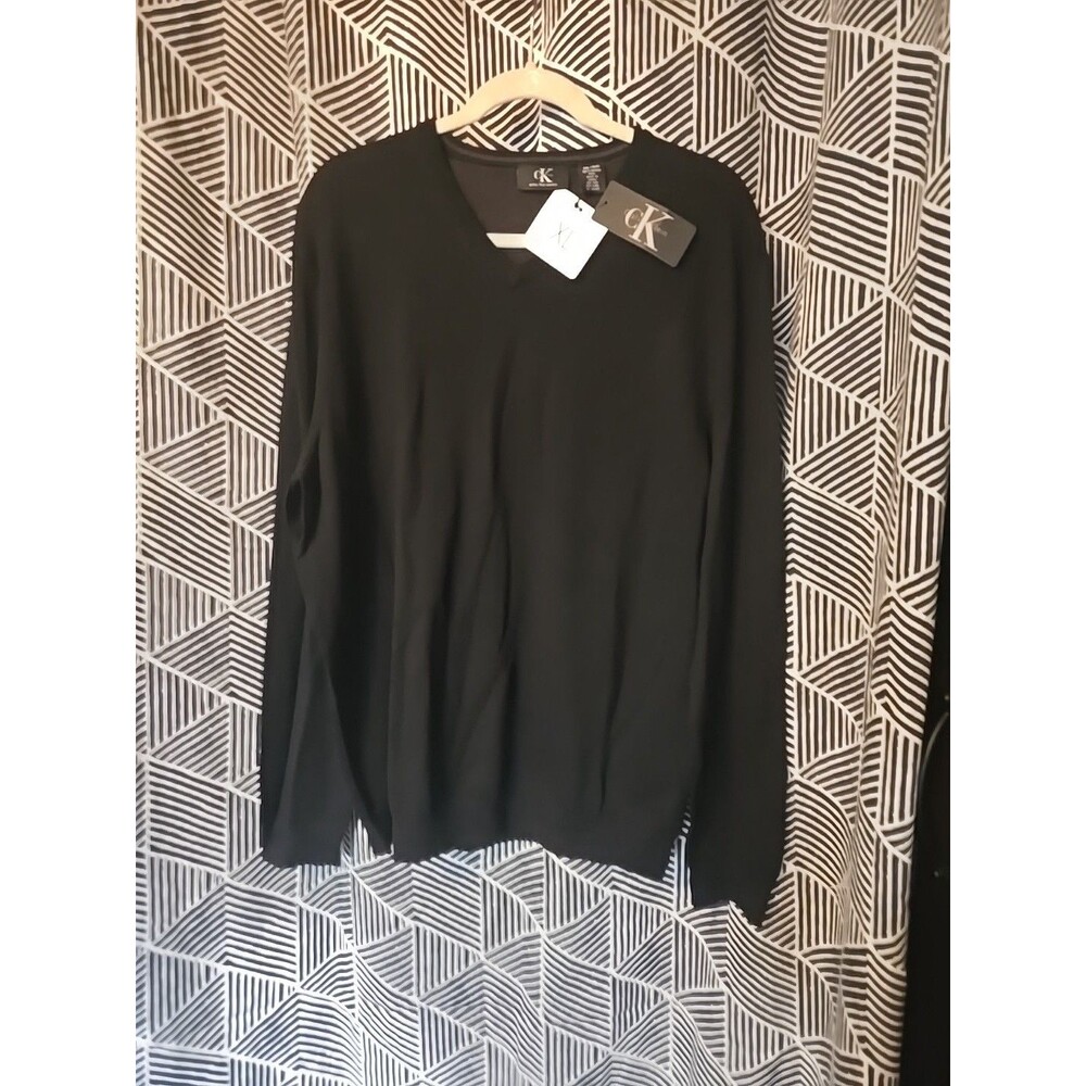 NWT Calvin Klein Italian Merino Wool V Neck Knit Light Dressy Men's Sweater XL